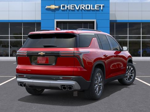 New 2026 Chevrolet Traverse LT w/ Sun and Wheel Package AWD/4WD image 4