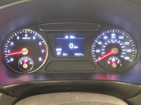 Used 2019 Kia Sorento S FWD image 23