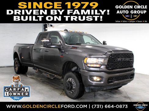 Used 2024 RAM 3500 Big Horn w/ Night Edition AWD/4WD image 1