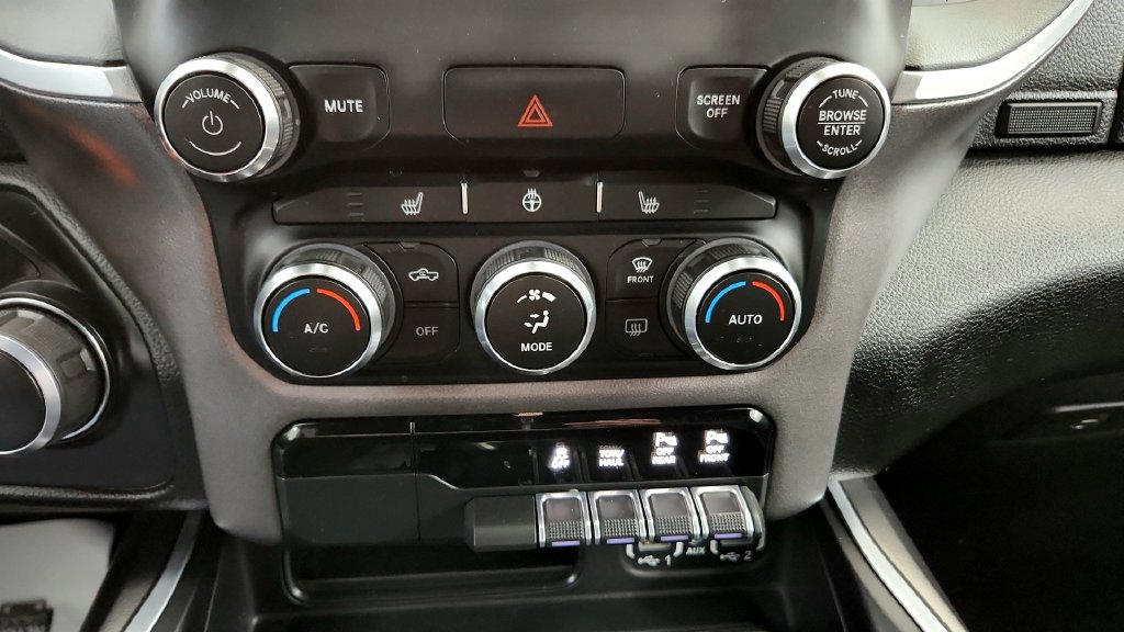 Used 2021 RAM 1500 Big Horn AWD/4WD image 32