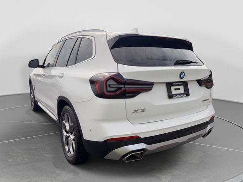 Used 2024 BMW X3 sDrive30i w/ Premium Package RWD image 3