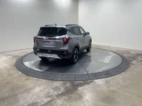 New 2026 Kia Seltos S image 5