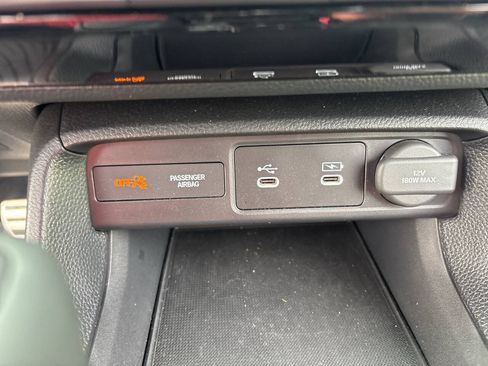 Used 2025 Honda Civic Sport image 19