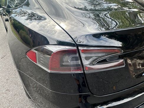 Used 2021 Tesla Model S Long Range image 18