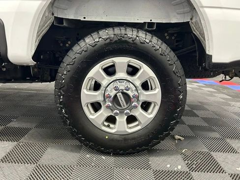 Used 2023 Ford F250 XLT image 24