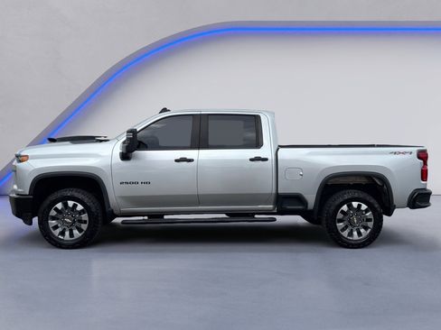 Used 2021 Chevrolet Silverado 2500 Custom w/ Custom Value Package image 13