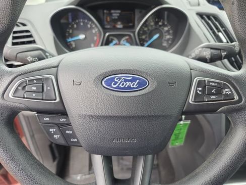 Used 2018 Ford Escape S FWD image 29