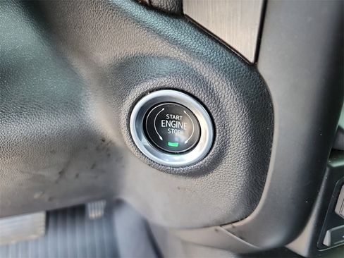 Used 2020 GMC Sierra 1500 AT4 w/ AT4 Premium Package AWD/4WD image 29