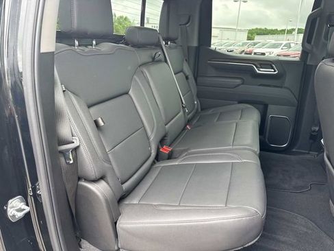Used 2025 GMC Sierra 1500 SLT w/ SLT Premium Package AWD/4WD image 23