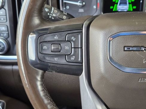 Used 2021 GMC Sierra 2500 Denali w/ Denali Ultimate Package AWD/4WD image 23