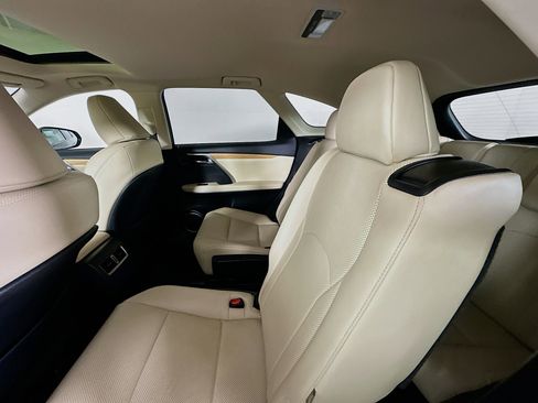 Used 2021 Lexus RX 350L FWD w/ Premium Package image 29