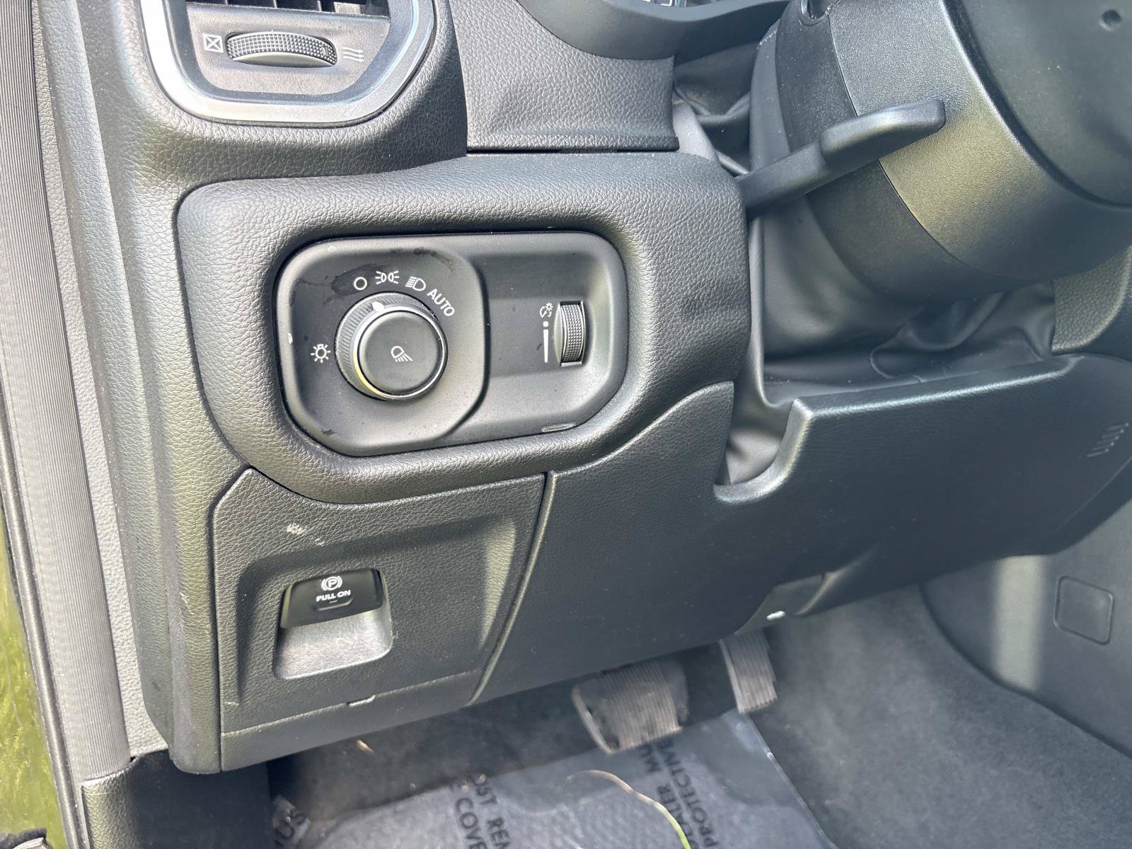 Certified 2024 RAM 1500 Laramie AWD/4WD image 33