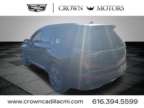 New 2025 Cadillac XT6 Sport w/ Platinum Package image 9