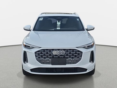 New 2025 Audi Q5 Prestige image 2