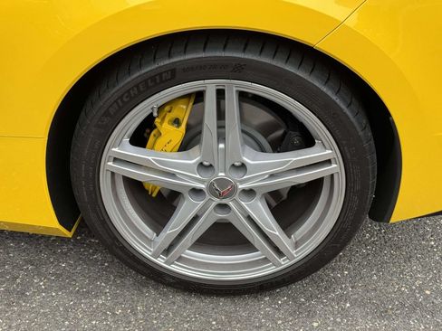 Used 2026 Chevrolet Corvette Stingray Premium Conv w/ Z51 Performance Package RWD image 10