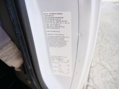 Used 2021 Chevrolet Express 3500 w/ Power Convenience Package RWD image 34