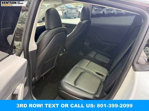 Used 2024 Tesla Model Y Long Range AWD/4WD image 32