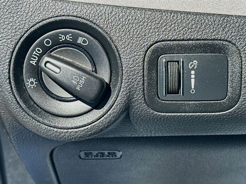 Used 2015 Dodge Journey Crossroad w/ Flexible Seating Group AWD/4WD image 16