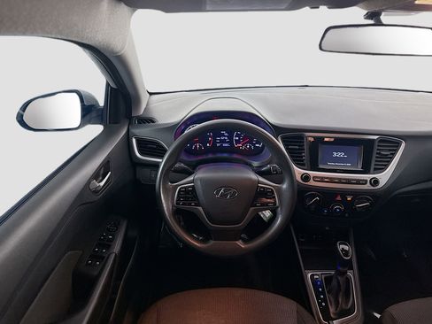 Used 2020 Hyundai Accent SE FWD image 17
