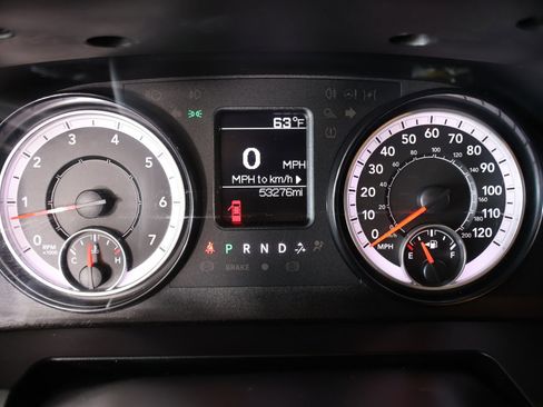 Used 2019 RAM 1500 Tradesman RWD image 4
