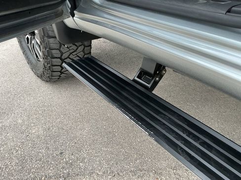 Used 2025 GMC Sierra 2500 Denali Ultimate image 15