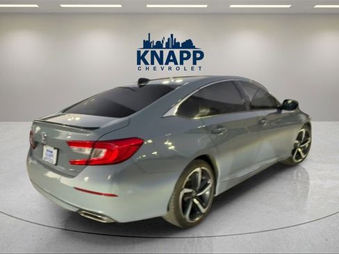 Used 2022 Honda Accord Sport image 5
