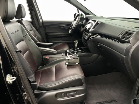 Used 2019 Honda Ridgeline Black Edition image 38