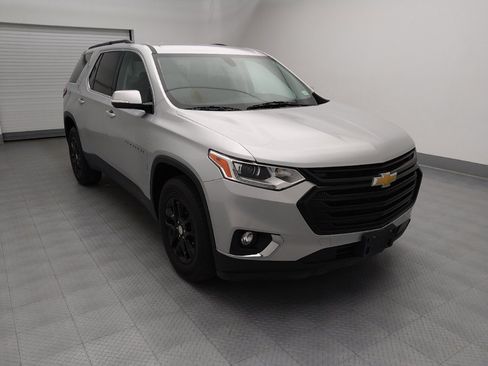 Used 2019 Chevrolet Traverse LT image 13