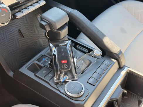 Used 2026 Toyota Tacoma SR5 RWD image 37