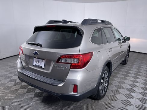 Used 2016 Subaru Outback 2.5i Limited AWD/4WD image 24