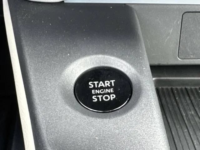 Used 2026 Nissan Sentra SL w/ Floor Mat Package FWD image 39