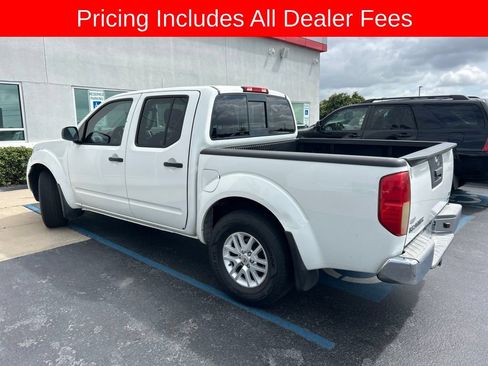 Used 2018 Nissan Frontier SV RWD image 9