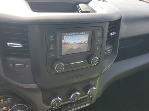 Used 2022 RAM 2500 Tradesman w/ Chrome Appearance Group image 25