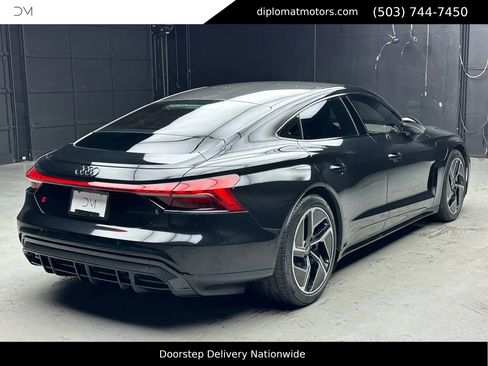 Used 2023 Audi RS e-tron GT w/ Carbon Performance Package image 6