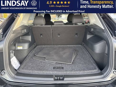 Used 2025 Volkswagen Tiguan S image 12