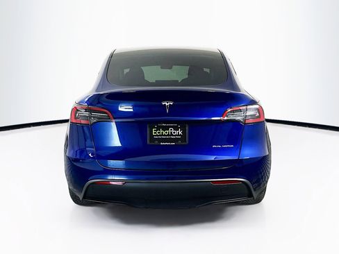 Used 2023 Tesla Model Y Long Range image 7