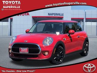 Used 2018 MINI Cooper 2-Door Hardtop FWD video 1