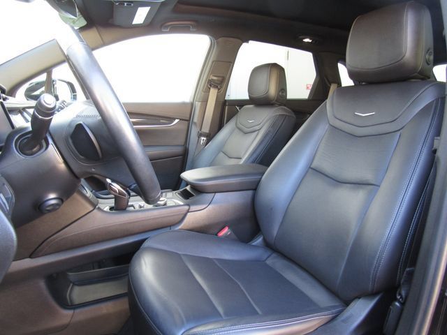 Used 2022 Cadillac XT5 Premium Luxury AWD/4WD image 12