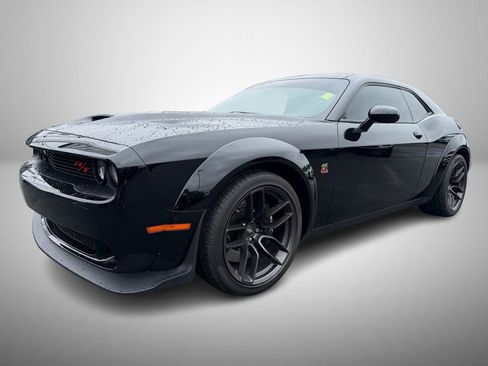 Used 2022 Dodge Challenger R/T Scat Pack image 2
