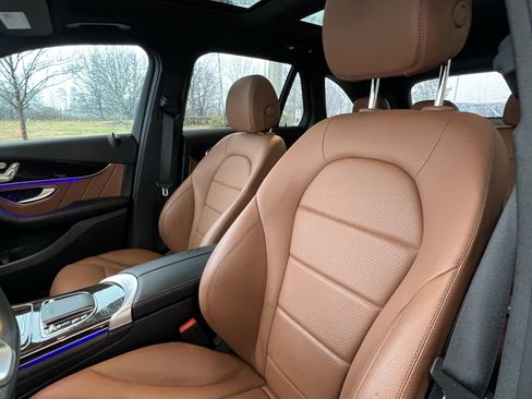 Certified 2022 Mercedes-Benz GLC 300 image 16