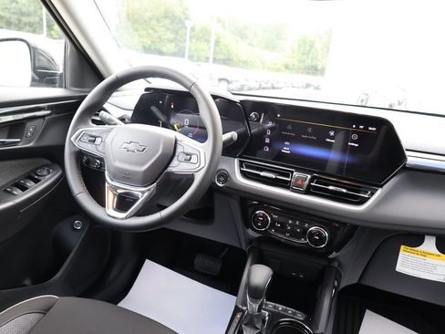 New 2026 Chevrolet TrailBlazer LT w/ Convenience Package AWD/4WD image 27