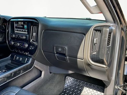 Used 2015 Chevrolet Silverado 1500 LTZ Z71 image 16