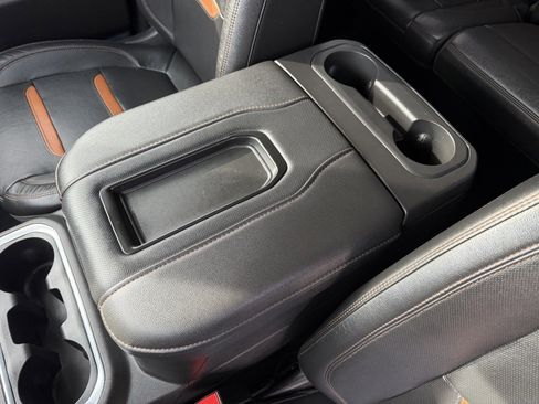 Used 2021 GMC Sierra 1500 AT4 w/ AT4 Preferred Package image 27