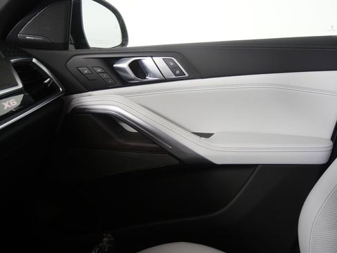 New 2026 BMW X6 xDrive40i w/ Executive Package image 24
