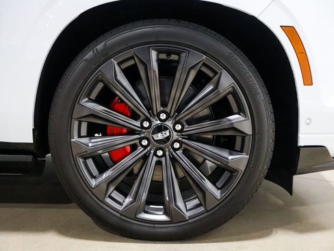 Used 2026 Cadillac Escalade V image 23