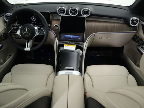 New 2026 Mercedes-Benz GLC 300 image 14