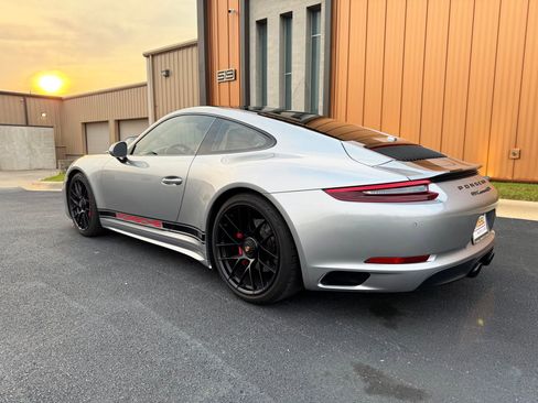 Used 2018 Porsche 911 GT3 RS image 15