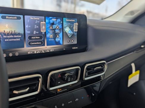 New 2026 Nissan Sentra SL w/ Floor Mat Package image 23