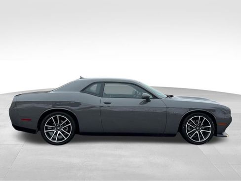 Used 2023 Dodge Challenger R/T image 4