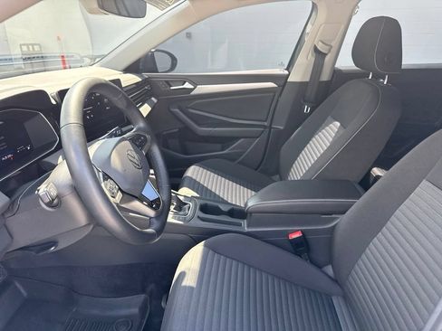 Certified 2025 Volkswagen Jetta S FWD image 17